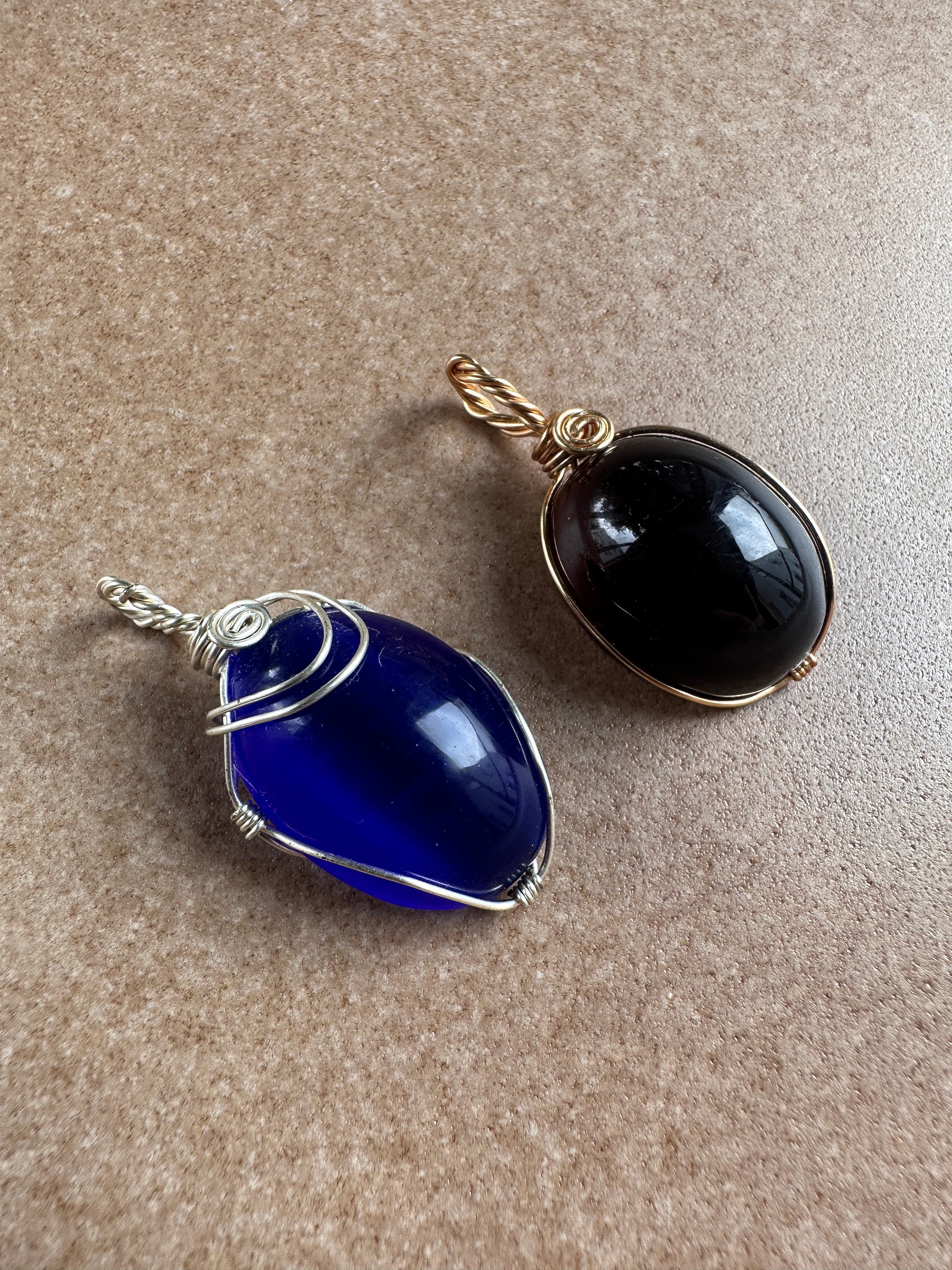 geschliffene Andarakristall Anhänger