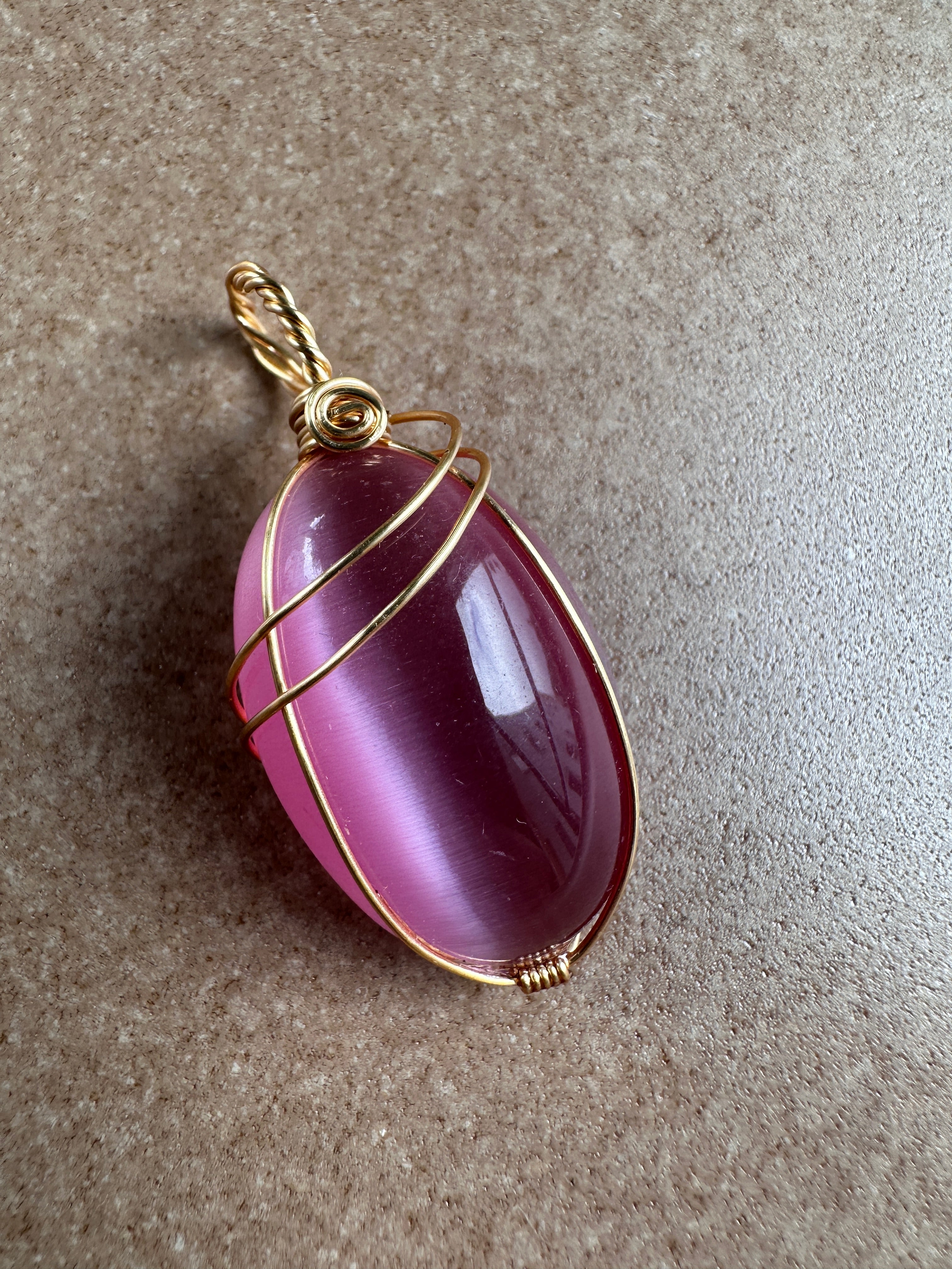 geschliffene Andarakristall Anhänger