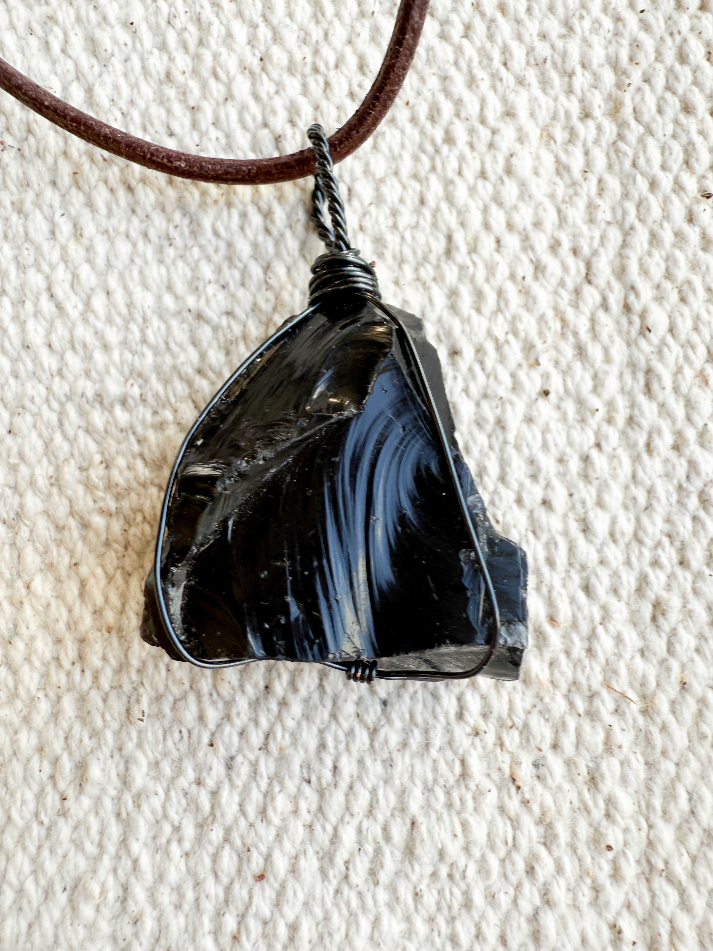 Andara-Anhänger "Iridium Black" - Reinigung & Schutz